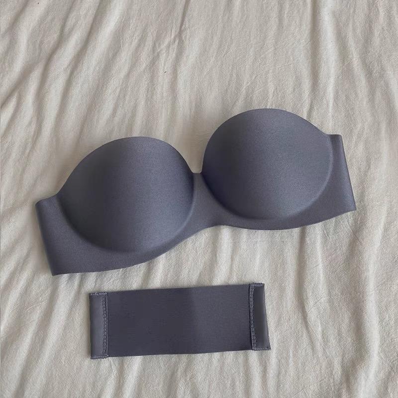 Invisible Strapless Solid Bra